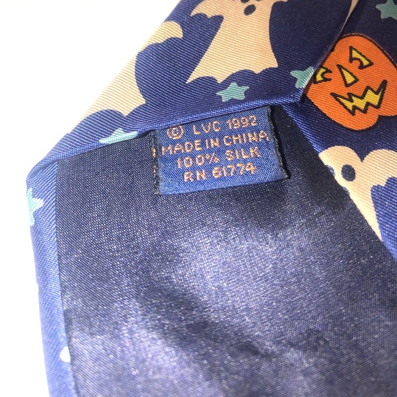 VINTAGE 1992 Men’s Halloween Pattern Tie - Picture 4 of 4